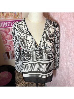 Byer Girl long sleeve sheer cover up top